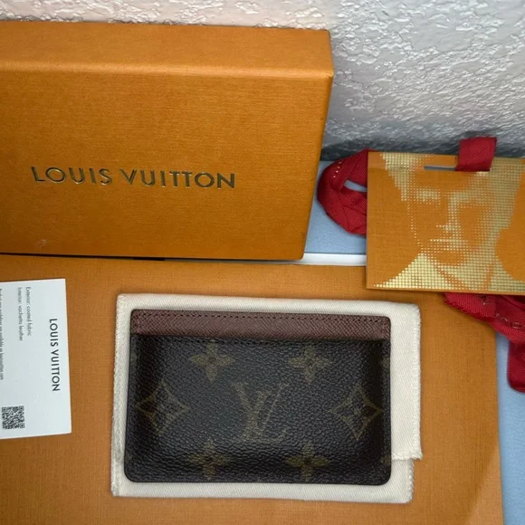 Louis Vuitton monogram card holder - Picture 4 of 9